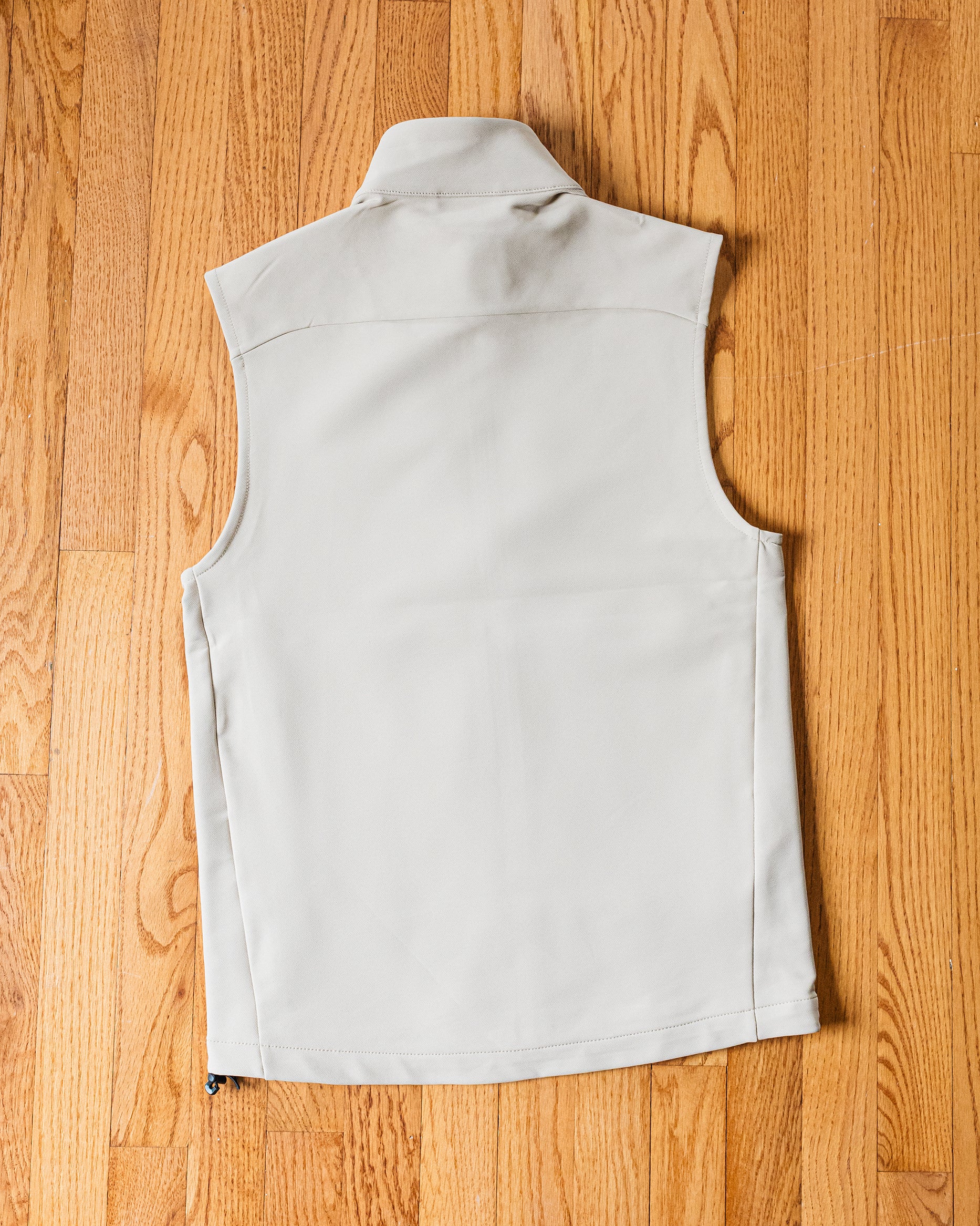Men's NRCHA Retro Logo Sahara Taupe OGIO Kinetic Soft Shell Vest - Image 4